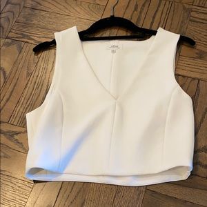 Crop top in off white